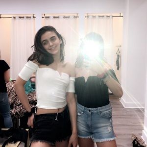 Meet your Posher, Caroline